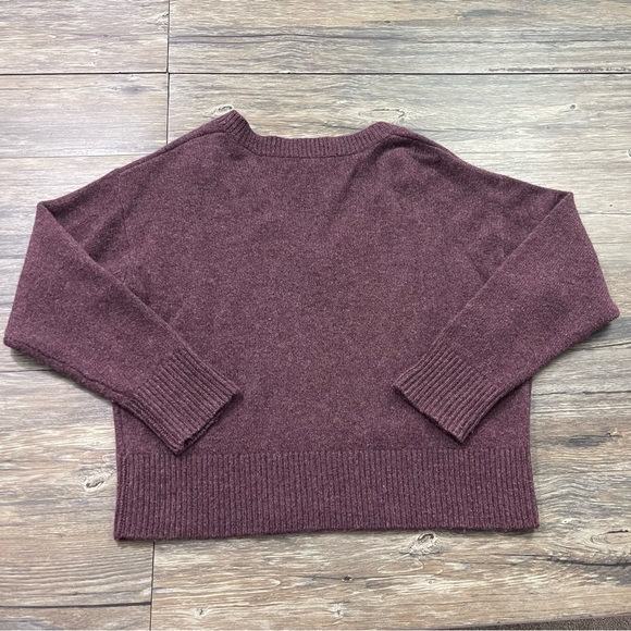 Naked Cashmere Aria Deep V-Neck Cashmere Sweater Womens Sz XS - Picture 6 of 6